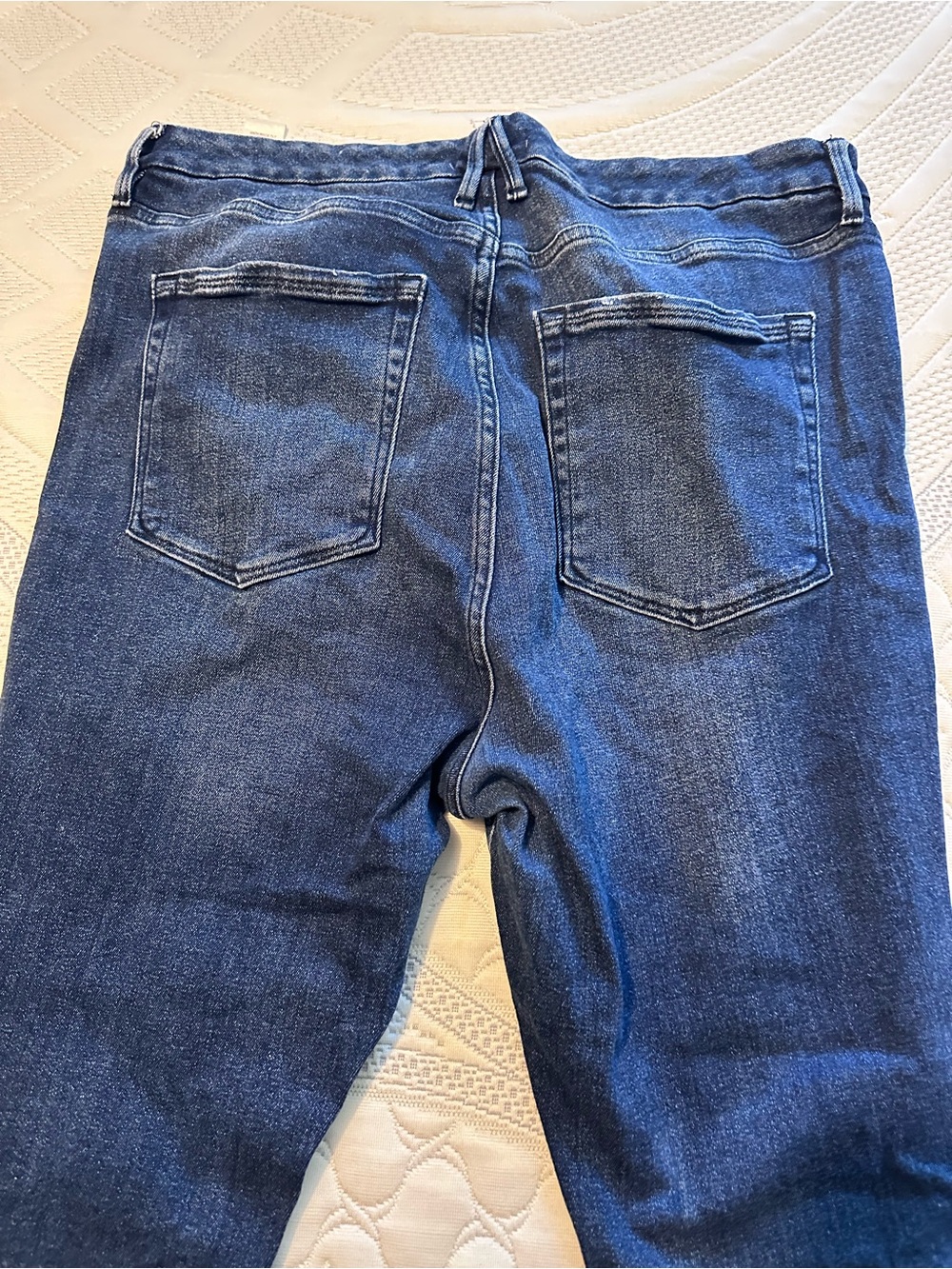 Good American Women's Dark Blue Skinny Jeans — Stretch Denim Slim Fit - Picture 8 of 9